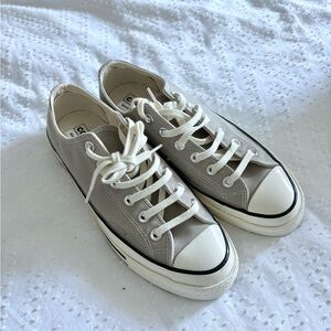 Converse all star sneakers in taupe size 8.5